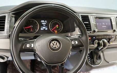 Volkswagen Caravelle T6 рестайлинг, 2019 год, 4 484 000 рублей, 6 фотография