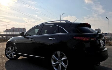 Infiniti FX II, 2010 год, 2 150 000 рублей, 5 фотография