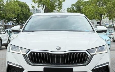 Skoda Octavia IV, 2022 год, 1 600 002 рублей, 2 фотография