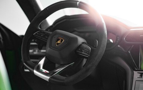 Lamborghini Urus I, 2022 год, 35 000 000 рублей, 5 фотография