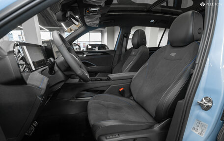 Volkswagen Tiguan II, 2024 год, 4 490 000 рублей, 12 фотография