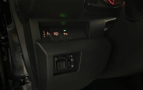 Suzuki Jimny, 2024 год, 4 300 000 рублей, 17 фотография