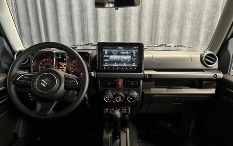 Suzuki Jimny, 2024 год, 4 300 000 рублей, 16 фотография