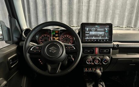 Suzuki Jimny, 2024 год, 4 300 000 рублей, 18 фотография