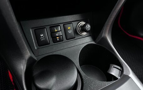 Toyota RAV4, 2012 год, 1 725 000 рублей, 27 фотография