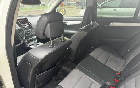 Mercedes-Benz C-Класс, 2008 год, 640 000 рублей, 12 фотография