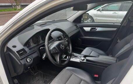 Mercedes-Benz C-Класс, 2008 год, 640 000 рублей, 9 фотография