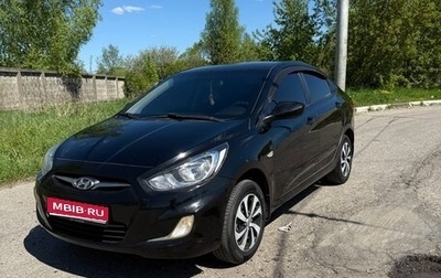 Hyundai Solaris II рестайлинг, 2012 год, 800 000 рублей, 1 фотография