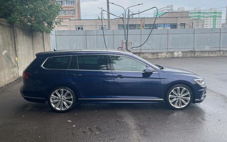 Volkswagen Passat B8 рестайлинг, 2018 год, 2 450 000 рублей, 5 фотография