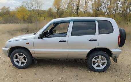 Chevrolet Niva I рестайлинг, 2003 год, 420 000 рублей, 4 фотография