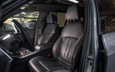 BMW X7, 2022 год, 10 000 000 рублей, 14 фотография