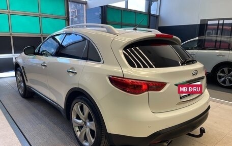 Infiniti QX70, 2013 год, 1 950 000 рублей, 4 фотография