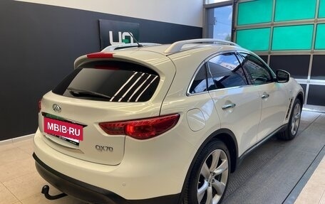 Infiniti QX70, 2013 год, 1 950 000 рублей, 6 фотография