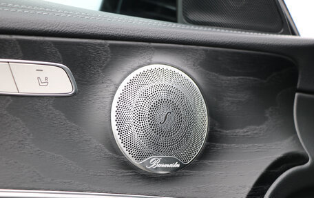 Mercedes-Benz E-Класс, 2017 год, 3 000 000 рублей, 15 фотография