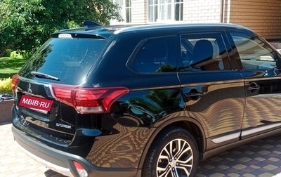 Mitsubishi Outlander III рестайлинг 3, 2017 год, 1 850 000 рублей, 1 фотография