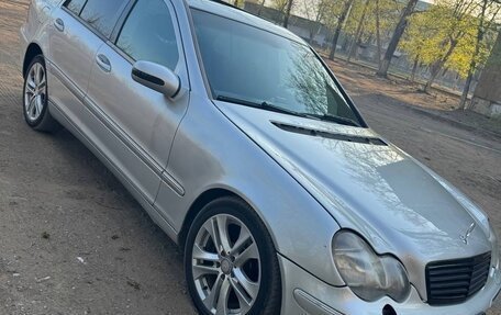 Mercedes-Benz C-Класс, 2003 год, 670 000 рублей, 7 фотография