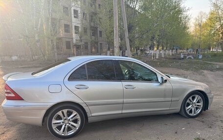 Mercedes-Benz C-Класс, 2003 год, 670 000 рублей, 8 фотография