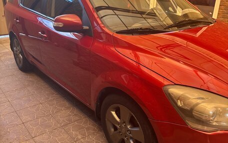 KIA cee'd I рестайлинг, 2011 год, 650 000 рублей, 2 фотография