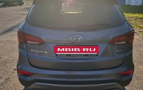 Hyundai Santa Fe III рестайлинг, 2017 год, 2 400 000 рублей, 3 фотография