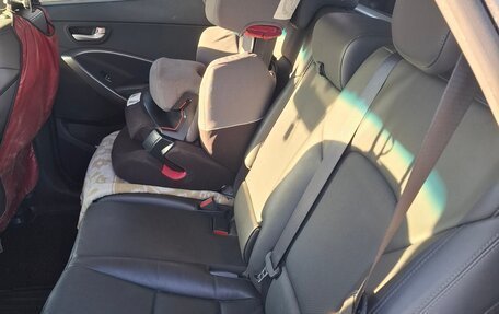 Hyundai Santa Fe III рестайлинг, 2017 год, 2 400 000 рублей, 8 фотография