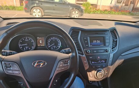 Hyundai Santa Fe III рестайлинг, 2017 год, 2 400 000 рублей, 7 фотография