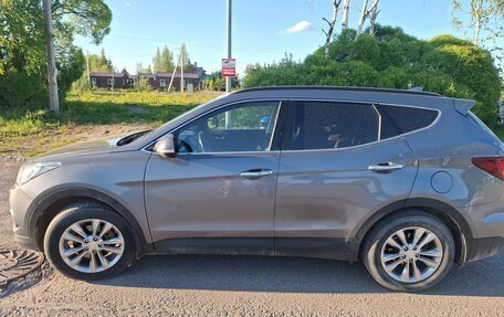 Hyundai Santa Fe III рестайлинг, 2017 год, 2 400 000 рублей, 4 фотография