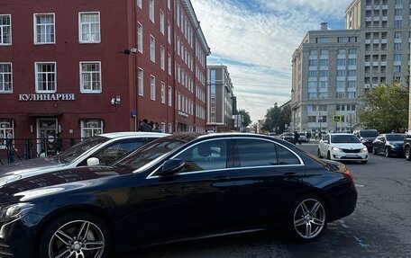 Mercedes-Benz E-Класс, 2016 год, 2 800 000 рублей, 9 фотография