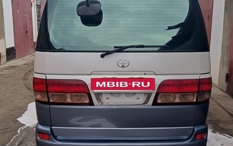 Toyota Regius, 2000 год, 850 000 рублей, 12 фотография