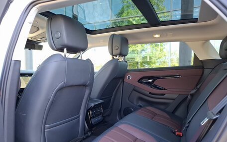 Land Rover Range Rover Evoque II, 2024 год, 6 400 000 рублей, 16 фотография