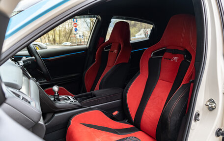 Honda Civic Type R IX, 2019 год, 4 000 000 рублей, 26 фотография
