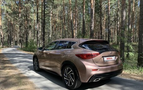 Infiniti Q30, 2017 год, 2 600 000 рублей, 5 фотография