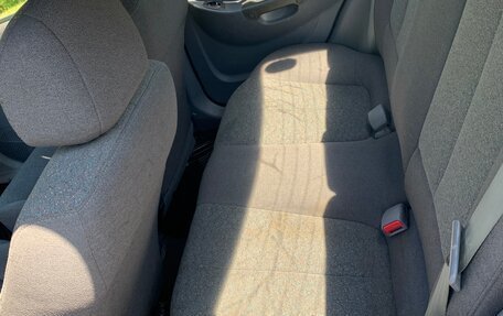Hyundai Accent II, 2004 год, 285 000 рублей, 10 фотография