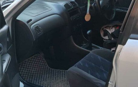 Mazda Familia Y10, 1999 год, 280 000 рублей, 7 фотография