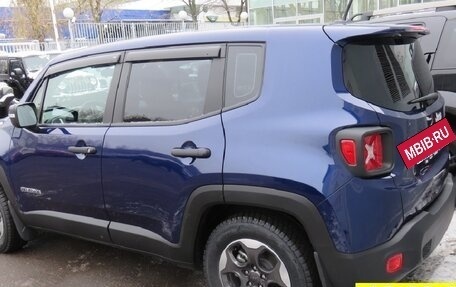 Jeep Renegade I рестайлинг, 2016 год, 1 790 000 рублей, 4 фотография