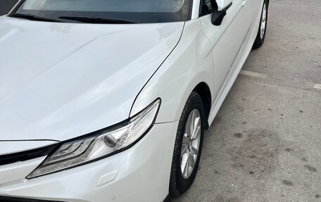 Toyota Camry, 2019 год, 2 250 000 рублей, 3 фотография