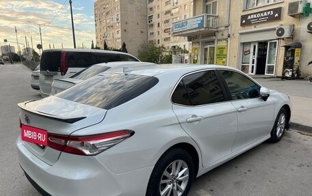 Toyota Camry, 2019 год, 2 250 000 рублей, 5 фотография