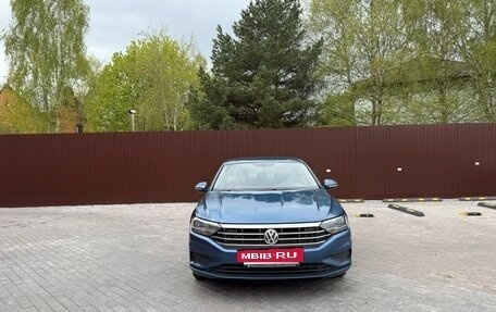 Volkswagen Jetta VII, 2020 год, 1 990 000 рублей, 2 фотография