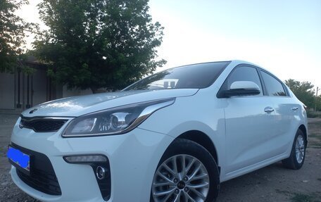 KIA Rio IV, 2019 год, 1 680 000 рублей, 2 фотография