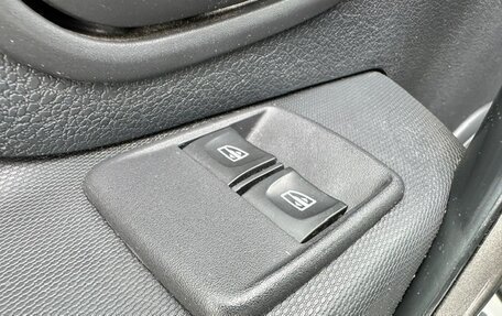 Renault Logan II, 2021 год, 1 100 000 рублей, 11 фотография