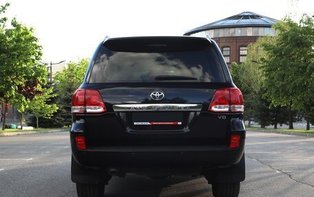 Toyota Land Cruiser 200, 2011 год, 4 700 000 рублей, 6 фотография