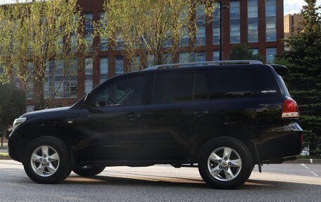 Toyota Land Cruiser 200, 2011 год, 4 700 000 рублей, 34 фотография