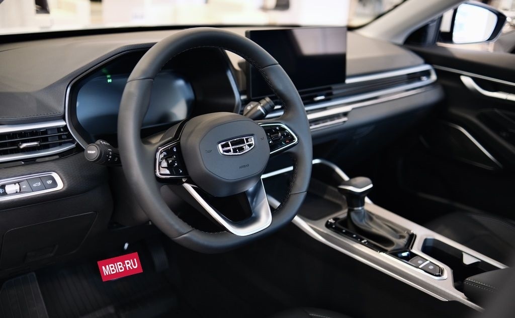 Geely Emgrand, 2024 год, 2 173 990 рублей, 3 фотография