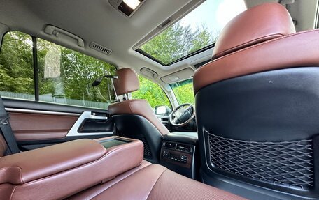 Toyota Land Cruiser 200, 2015 год, 4 900 000 рублей, 16 фотография