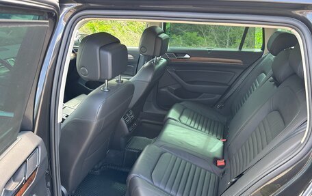 Volkswagen Passat B8 рестайлинг, 2018 год, 3 500 000 рублей, 16 фотография