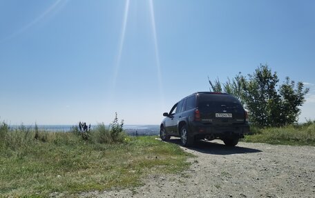 Chevrolet TrailBlazer II, 2005 год, 700 000 рублей, 3 фотография