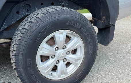 Mitsubishi L200 IV рестайлинг, 2012 год, 1 175 000 рублей, 7 фотография