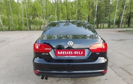 Volkswagen Jetta VI, 2013 год, 1 040 000 рублей, 5 фотография