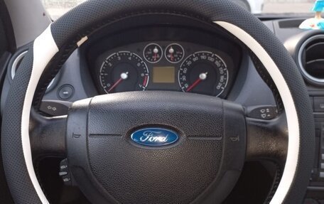 Ford Fiesta, 2007 год, 340 000 рублей, 2 фотография