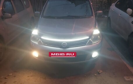 Nissan Tiida, 2007 год, 690 000 рублей, 32 фотография