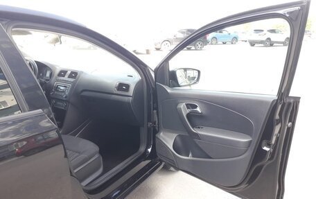 Volkswagen Polo VI (EU Market), 2016 год, 1 280 000 рублей, 23 фотография